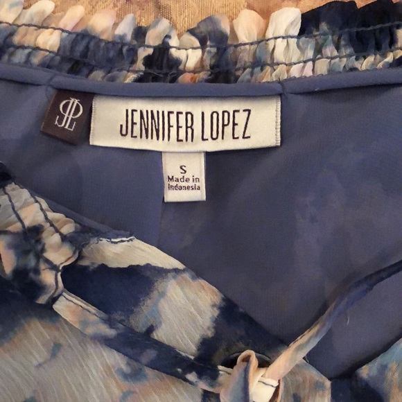 Blouse by Jennifer Lopez - Picture 4 of 8